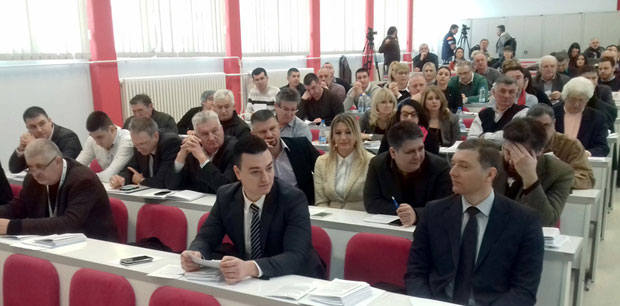 Пребег пробудио наду